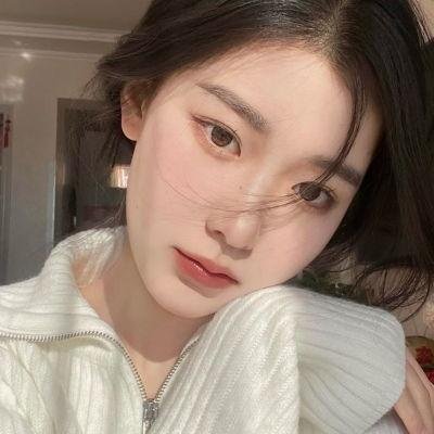 满门恋爱脑，唯有小师弟正的发邪